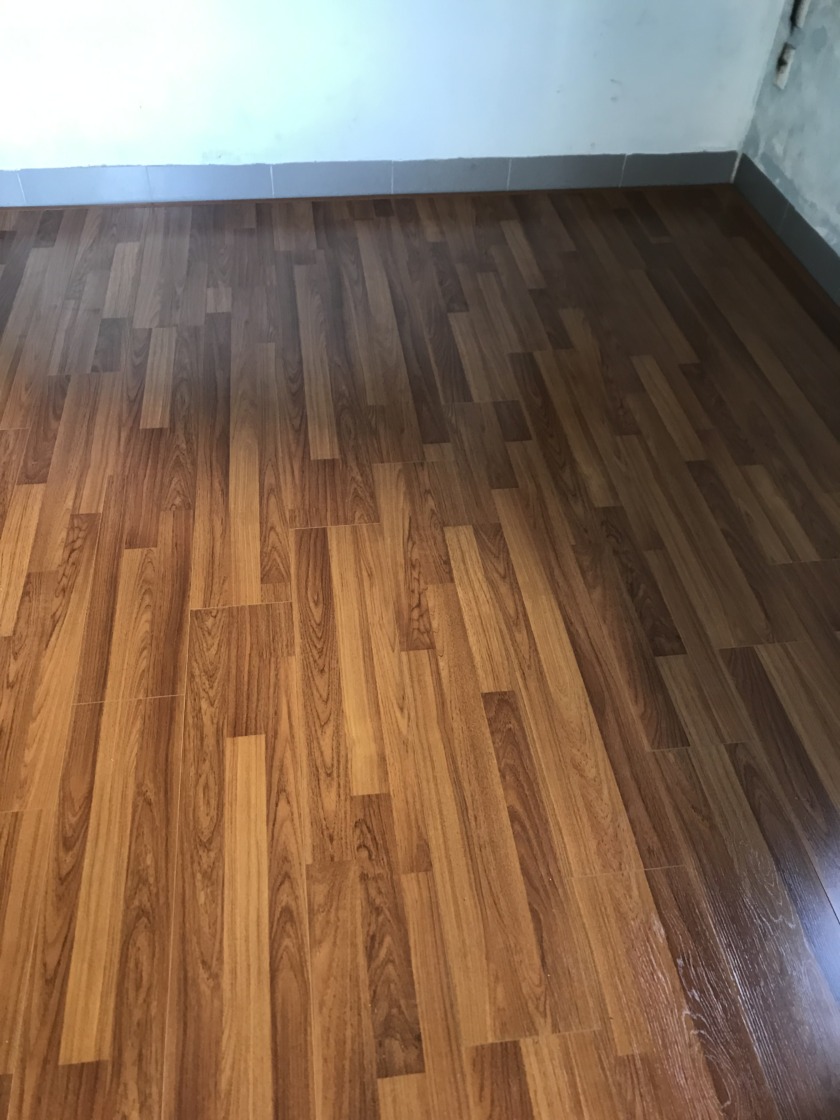 Hoàn thiện sàn gỗ thaigreen 8mm