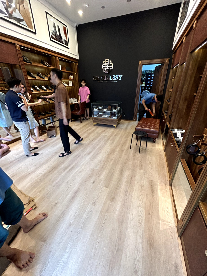 sàn nhựa hèm khoá 5mm shinefloor
