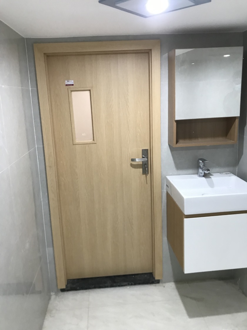 Hoàn thiên cửa nhựa composite Đà Nẵng