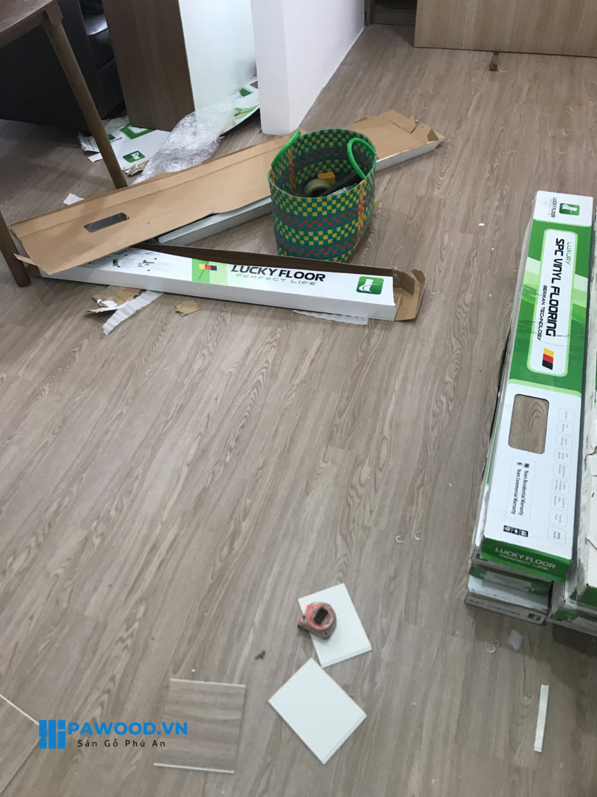 thi công sàn nhựa