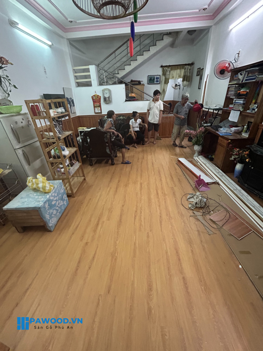 sàn nhựa Shine Floor màu 502 5mm