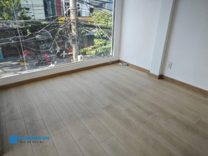 sàn gỗ công nghiệp one black màu 436