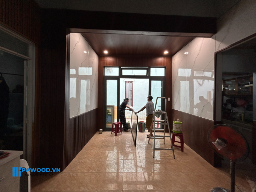 cải tạo nhà cũ bằng tấm ốp nhựa Minh Phương