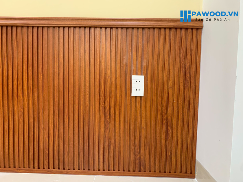 Lamri nhựa tại Đà Nẵng - Lam sóng Ewin